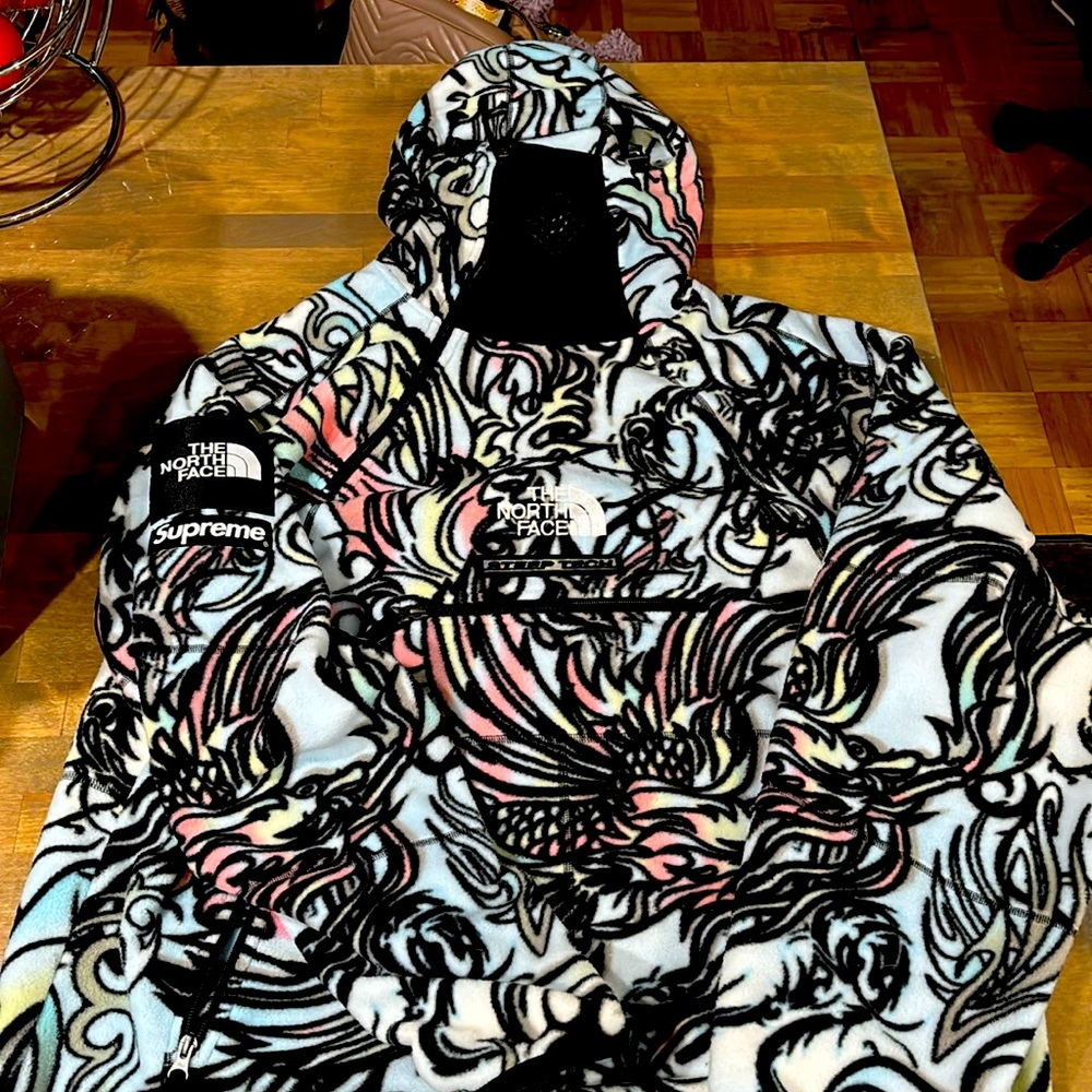 Supreme x North Face FW22 collab - Steep Tech Fleece Pullover